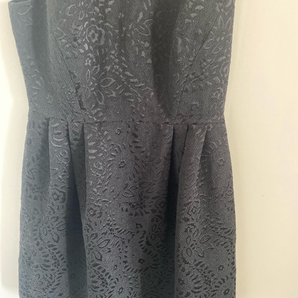 Loft Women’s Mini Sleeveless Dress Colour Black w/Back Zipper Pleated Skirt Sz 4 - Picture 3 of 10